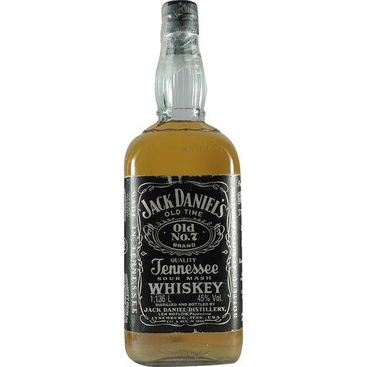 Jack Danile´s No.7 45% 1136ml Imperial Quart 001